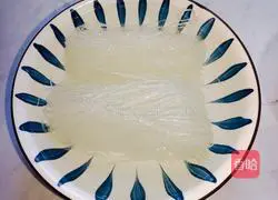 Illustration of how to make Scallop, Shrimp, Squid and Vermicelli Hotpot 4