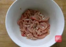 Illustration of how to make apricot abalone and shredded pork 2