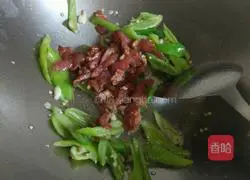 Illustration of how to make salt-fried pork 5