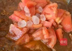 Illustration of how to make tomato beef brisket 12