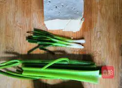 Illustration of how to make fried meat with tofu 1