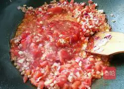 Illustration of how to make tomato sauce 4