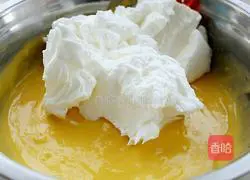 Yellow Peach Cream Cake Roll Recipe Illustration 9