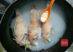 Illustration of how to make boiled fish 6