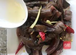 Sauteed sea cucumbers with green onions Illustration of how to do it 2