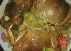 Illustration of how to make braised hairy crabs with eight-treasure sauce 4