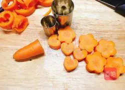 Shanghai Borscht Recipe Illustration 5