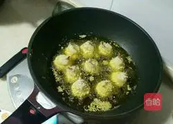 Prawn balls with mashed potatoes Illustration of practice 16