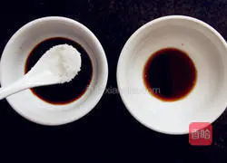 Illustration of how to make swimming crab with scallion oil 5