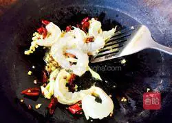 Illustration of how to make Kung Pao Shrimp Balls 7