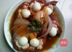 Illustration of how to make the pearl in the palm 4