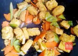 Illustration of making sweet and sour home-cooked tofu 5