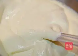 Illustration of how to make cup cream cake 8