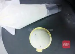 Raspberry White Chocolate Mousse Recipe Illustration 17