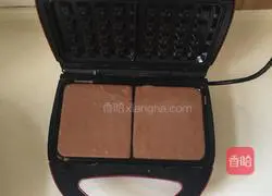 Illustration of how to make cocoa waffles 8