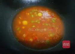 Illustration of how to make fat beef rolls in sour soup 7