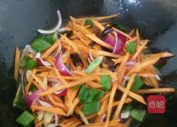 Illustration of how to make fish-flavored shredded pork (home cooking) 4