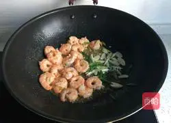 # Northeast# Stir-fried shrimps with broccoli illustration 7