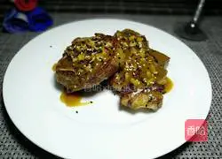 Illustration of how to make lamb neck chop 9