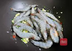 Illustration of Braised Prawns 5