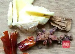 Illustration of how to cook pork with pickled vegetables 4