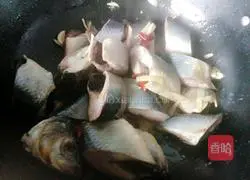 Illustration of braised mackerel recipe 6