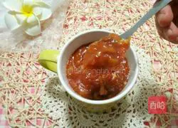 Illustration of how to make pizza sauce 16