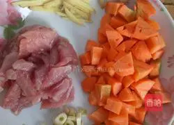 Illustration of how to make fried pork slices with tripe 1