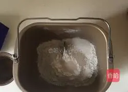 Traditional Italian pizza recipe 9