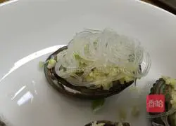 Steamed Vermicelli Illustration of how to make abalone 8