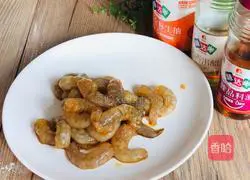 Illustration of how to make cherry shrimp 6