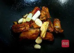 Illustration of how to cook pork ribs with potatoes 9