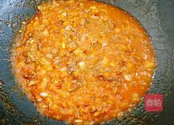 Illustration of how to make beef tomato sauce pasta 7