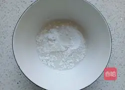 Illustration of making glutinous rice balls, milk and mung bean paste 3