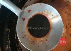 Illustration of braised pig trotters 9