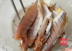Illustration of how to make pan-fried fish 6