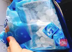 Illustration of how to make spicy duck neck 8