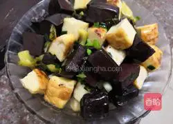 Illustration of how to make black and white tofu 5