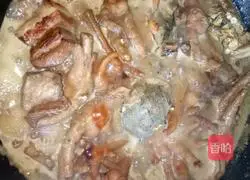 Illustration of how to make braised chicken feet 4