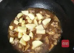 Illustration of how to cook pork ribs with potatoes 12