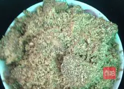 Illustration of how to make steamed pork ribs with potato flour 7