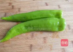 Xinwen Gourmet Spicy Shredded Pork Recipe Illustration 4