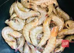 Fried shrimps at home Illustration of how to do it 1