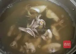 Illustration of Spicy Pen Tube Fish Recipe 3