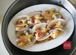 Illustration of how to steam geoduck vermicelli 8