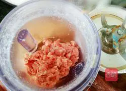 Illustration of how to make tomato beef balls 2