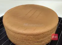 8-inch strawberry cream cake Illustration of how to do it 1