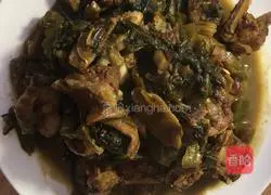 Illustration of how to make pickled cabbage pork ribs 14