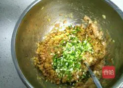 Illustration of how to make Sichuan-style hand-cooking 9