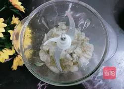 Illustration of how to make shepherd's purse and shrimp balls 7